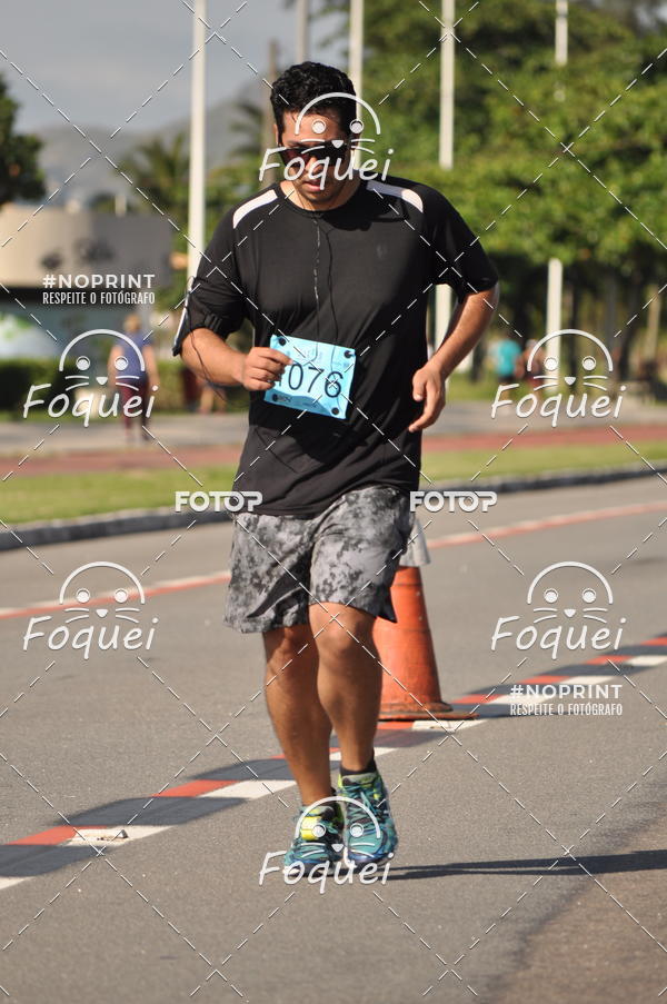 Buy your photos of the event21KES - Meia Maratona do Esprito Santo on Fotop