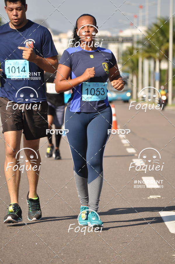 Buy your photos of the event21KES - Meia Maratona do Esprito Santo on Fotop