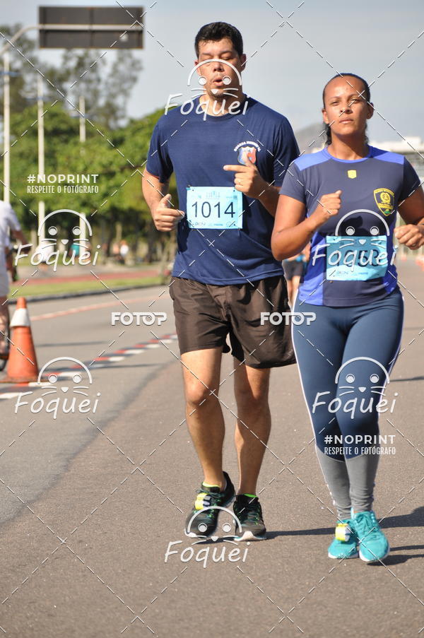 Buy your photos of the event21KES - Meia Maratona do Esprito Santo on Fotop