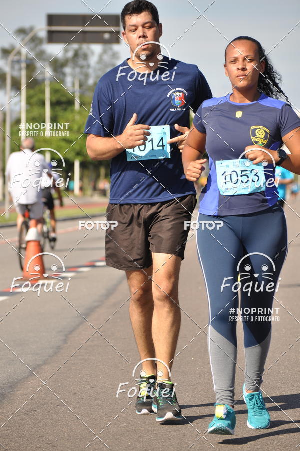 Buy your photos of the event21KES - Meia Maratona do Esprito Santo on Fotop