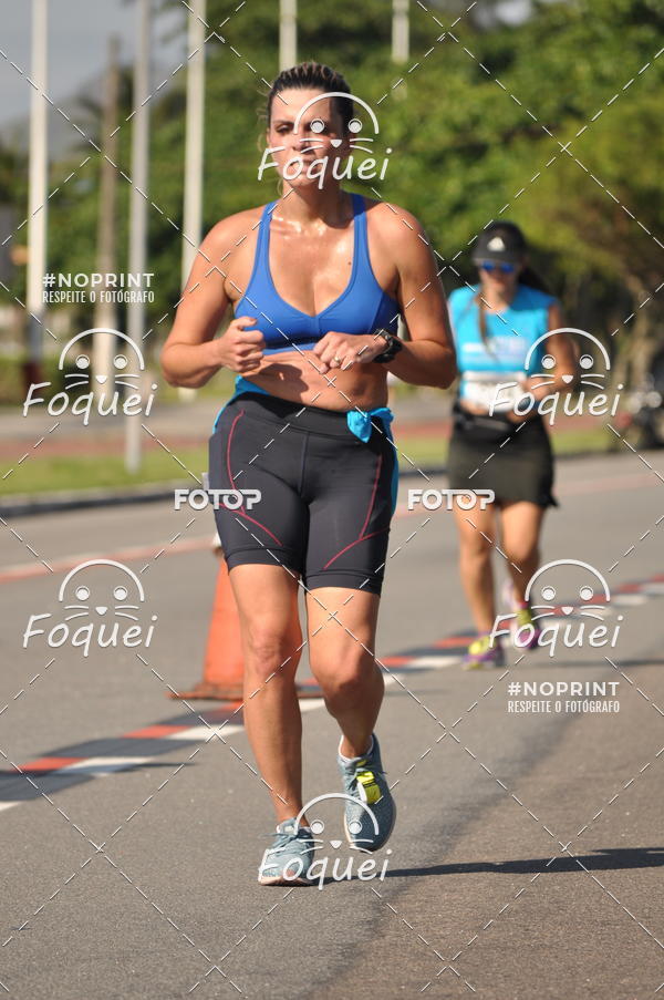 Buy your photos of the event21KES - Meia Maratona do Esprito Santo on Fotop