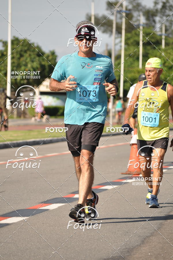 Buy your photos of the event21KES - Meia Maratona do Esprito Santo on Fotop