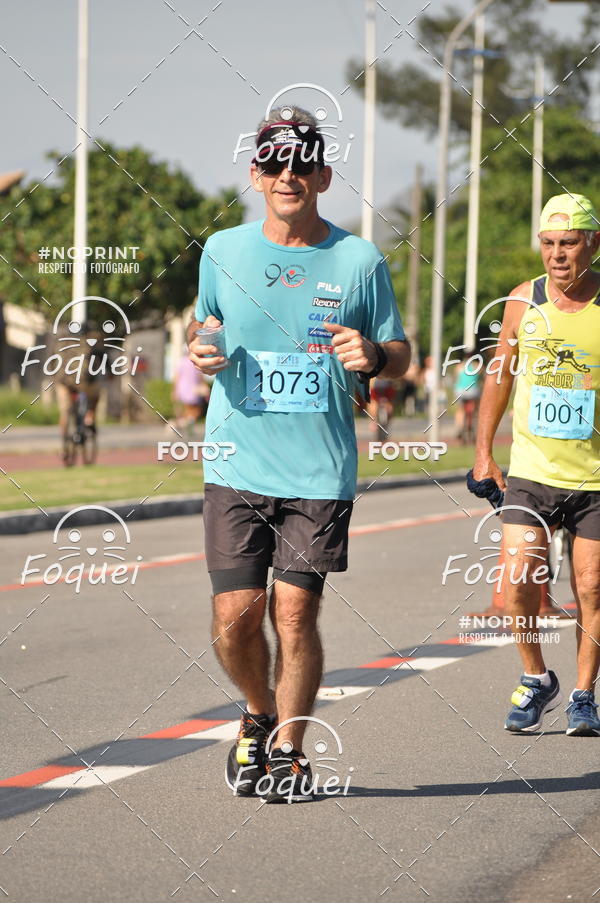 Buy your photos of the event21KES - Meia Maratona do Esprito Santo on Fotop