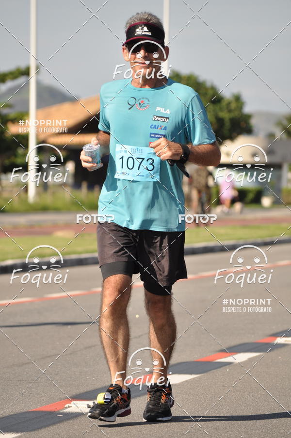 Buy your photos of the event21KES - Meia Maratona do Esprito Santo on Fotop