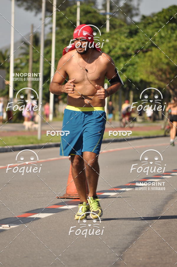Buy your photos of the event21KES - Meia Maratona do Esprito Santo on Fotop