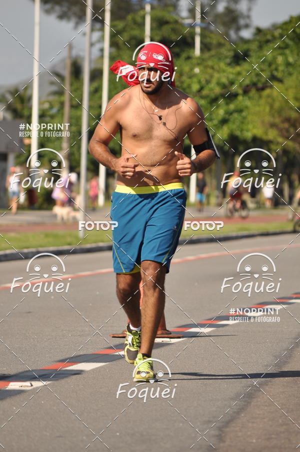 Buy your photos of the event21KES - Meia Maratona do Esprito Santo on Fotop