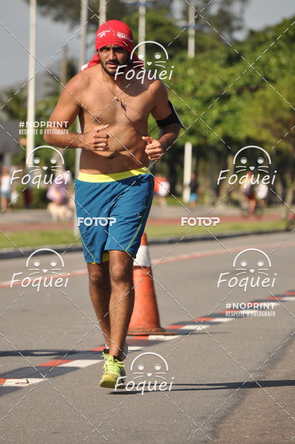 Buy your photos of the event21KES - Meia Maratona do Esprito Santo on Fotop