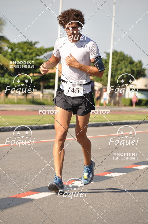 Buy your photos of the event21KES - Meia Maratona do Esprito Santo on Fotop