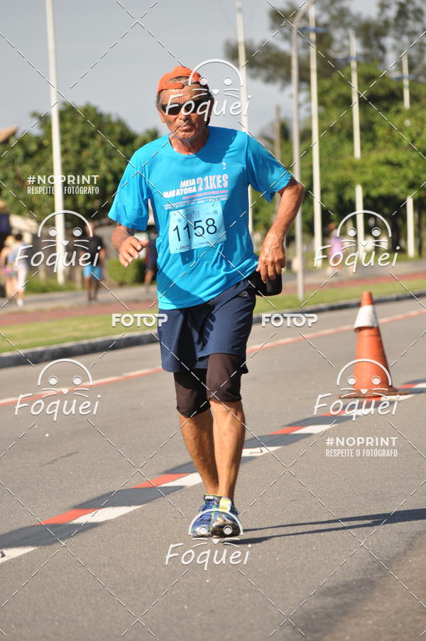 Buy your photos of the event21KES - Meia Maratona do Esprito Santo on Fotop