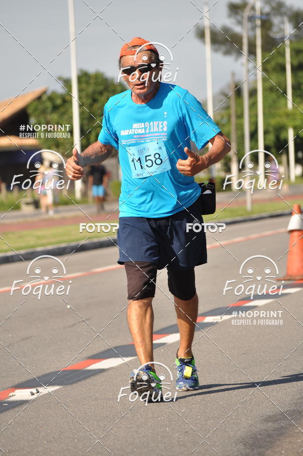Buy your photos of the event21KES - Meia Maratona do Esprito Santo on Fotop
