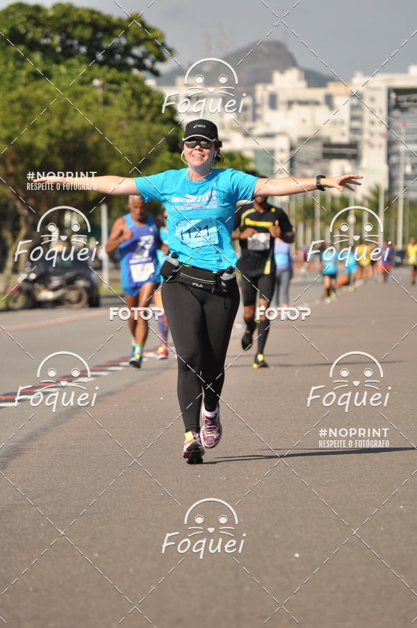 Buy your photos of the event21KES - Meia Maratona do Esprito Santo on Fotop