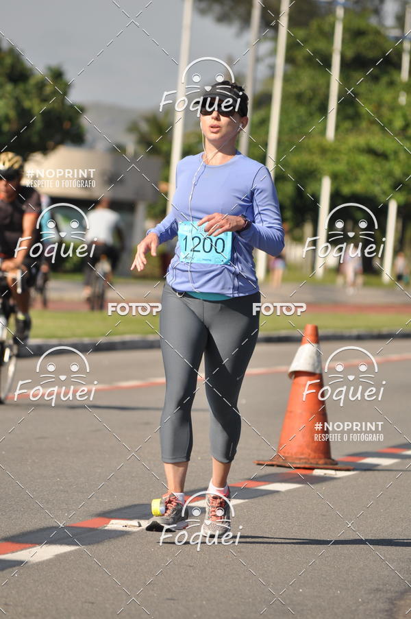 Buy your photos of the event21KES - Meia Maratona do Esprito Santo on Fotop
