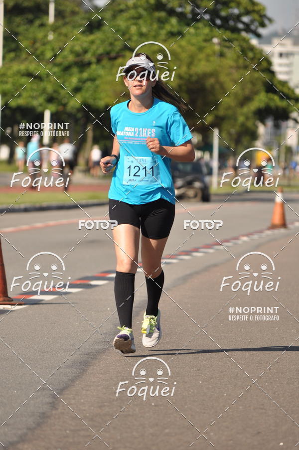 Buy your photos of the event21KES - Meia Maratona do Esprito Santo on Fotop