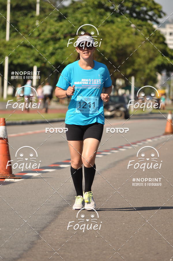 Buy your photos of the event21KES - Meia Maratona do Esprito Santo on Fotop