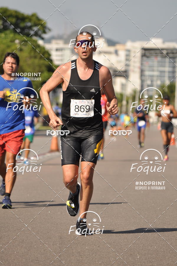 Buy your photos of the event21KES - Meia Maratona do Esprito Santo on Fotop