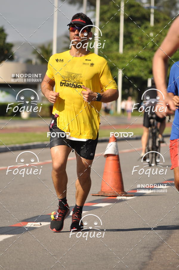 Buy your photos of the event21KES - Meia Maratona do Esprito Santo on Fotop