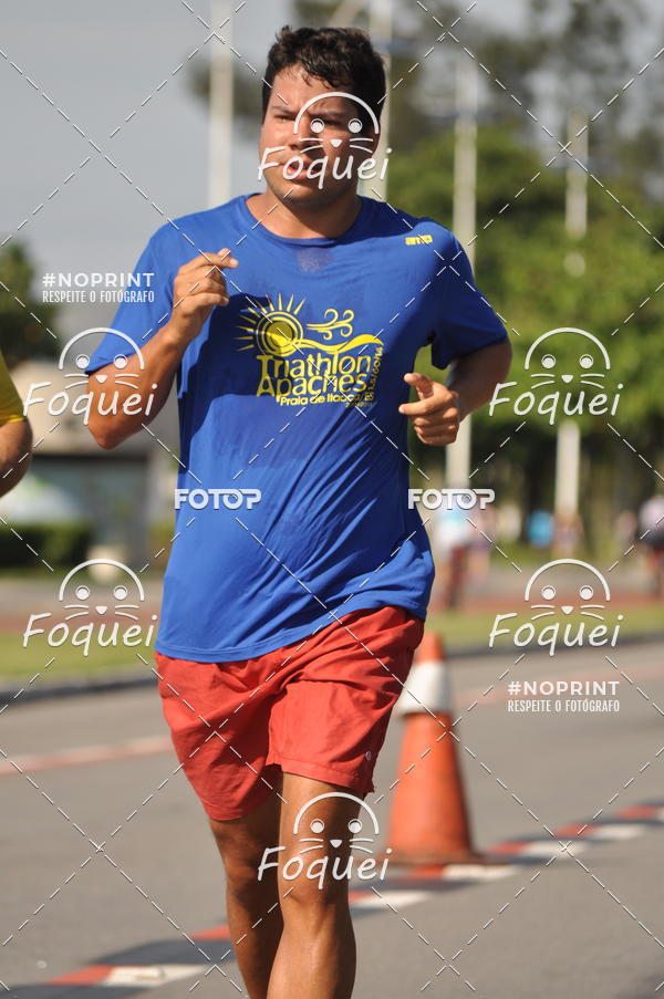 Buy your photos of the event21KES - Meia Maratona do Esprito Santo on Fotop