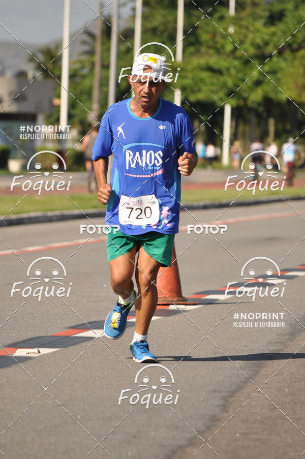 Buy your photos of the event21KES - Meia Maratona do Esprito Santo on Fotop