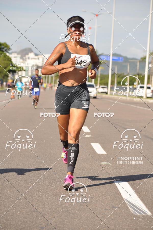 Buy your photos of the event21KES - Meia Maratona do Esprito Santo on Fotop