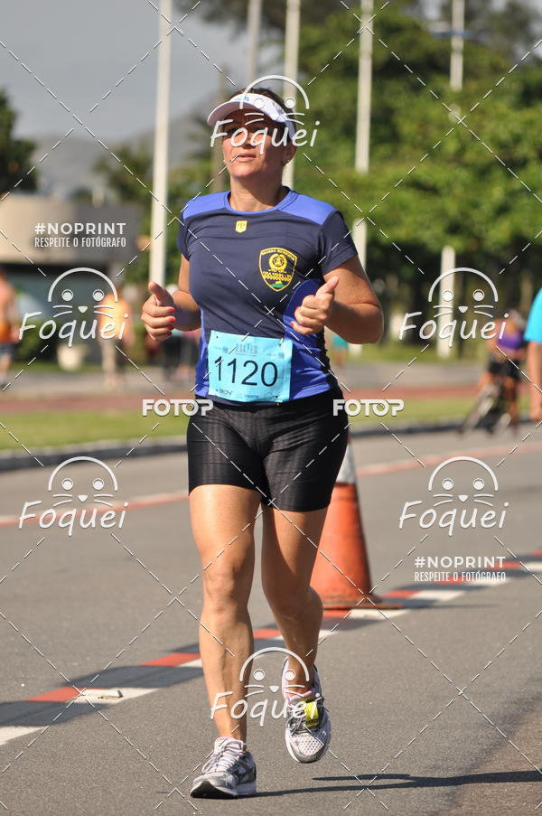 Buy your photos of the event21KES - Meia Maratona do Esprito Santo on Fotop