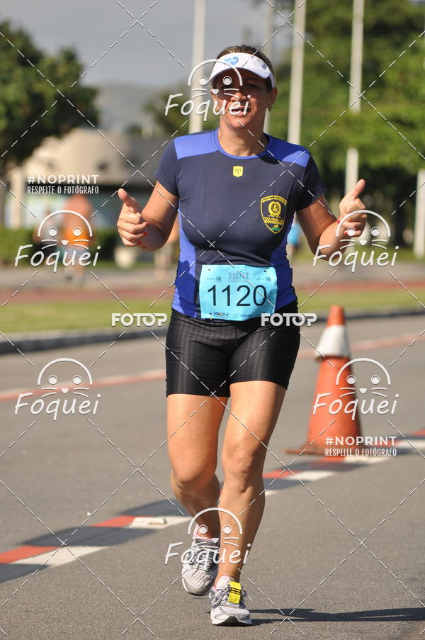 Buy your photos of the event21KES - Meia Maratona do Esprito Santo on Fotop