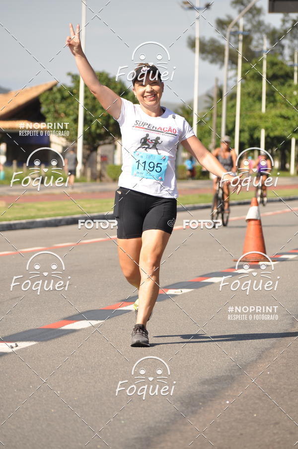 Buy your photos of the event21KES - Meia Maratona do Esprito Santo on Fotop