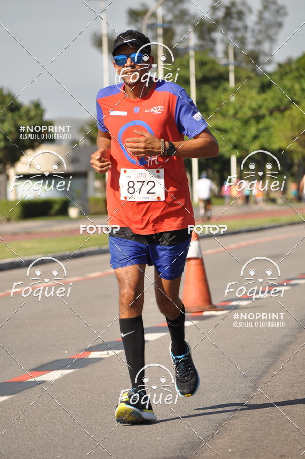 Buy your photos of the event21KES - Meia Maratona do Esprito Santo on Fotop