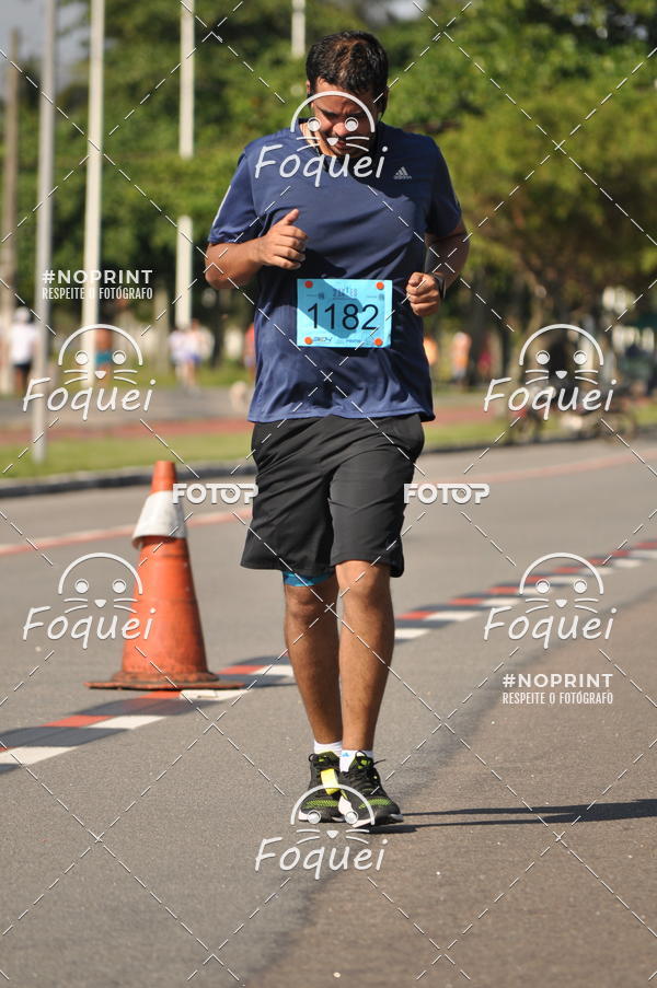 Buy your photos of the event21KES - Meia Maratona do Esprito Santo on Fotop