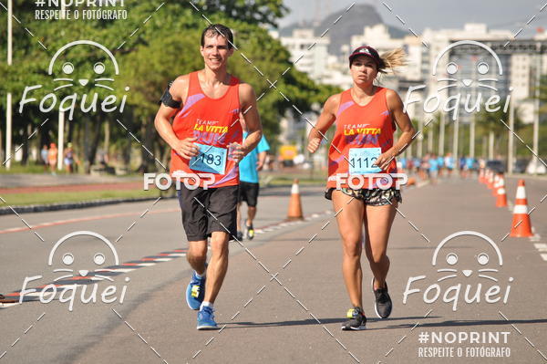 Buy your photos of the event21KES - Meia Maratona do Esprito Santo on Fotop