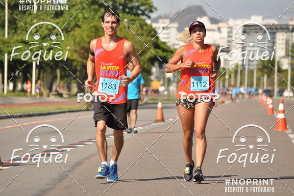 Buy your photos of the event21KES - Meia Maratona do Esprito Santo on Fotop