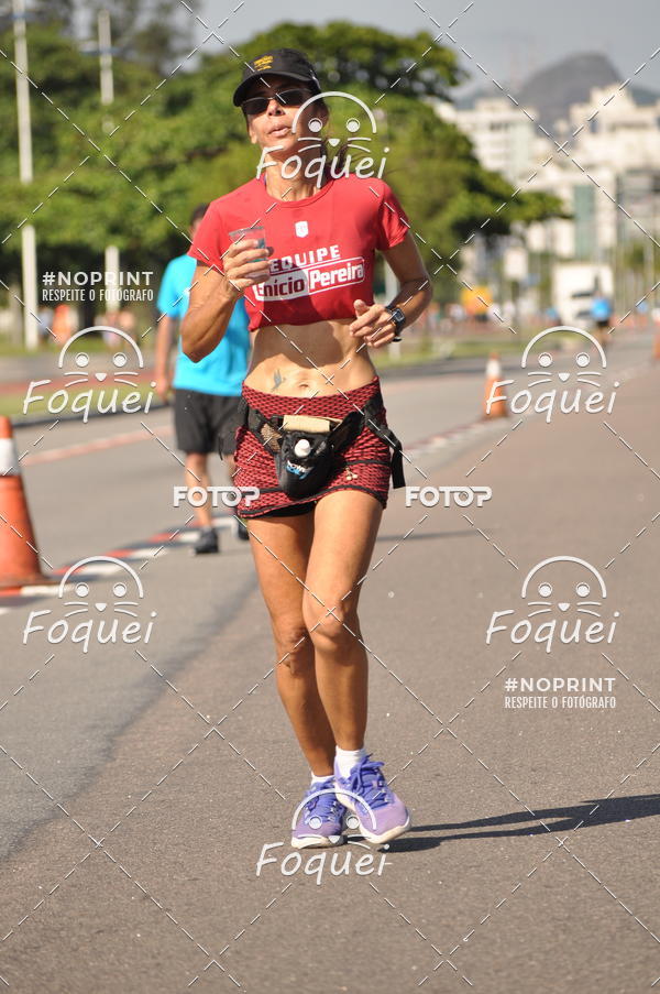 Buy your photos of the event21KES - Meia Maratona do Esprito Santo on Fotop