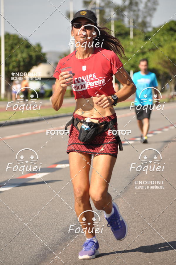 Buy your photos of the event21KES - Meia Maratona do Esprito Santo on Fotop