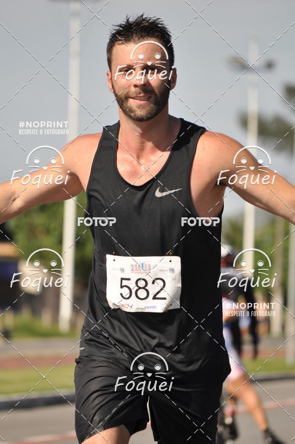 Buy your photos of the event21KES - Meia Maratona do Esprito Santo on Fotop
