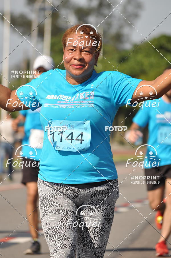 Buy your photos of the event21KES - Meia Maratona do Esprito Santo on Fotop