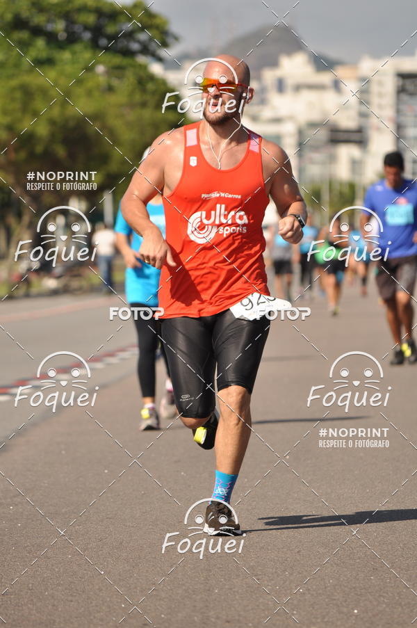 Buy your photos of the event21KES - Meia Maratona do Esprito Santo on Fotop
