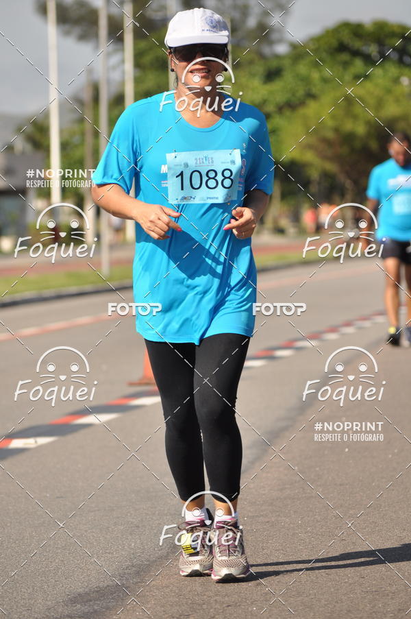 Buy your photos of the event21KES - Meia Maratona do Esprito Santo on Fotop