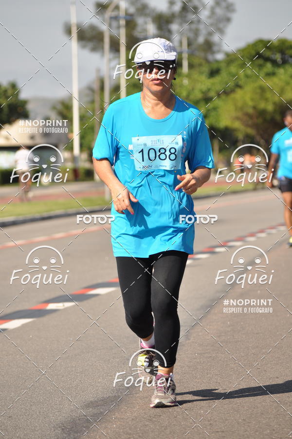 Buy your photos of the event21KES - Meia Maratona do Esprito Santo on Fotop