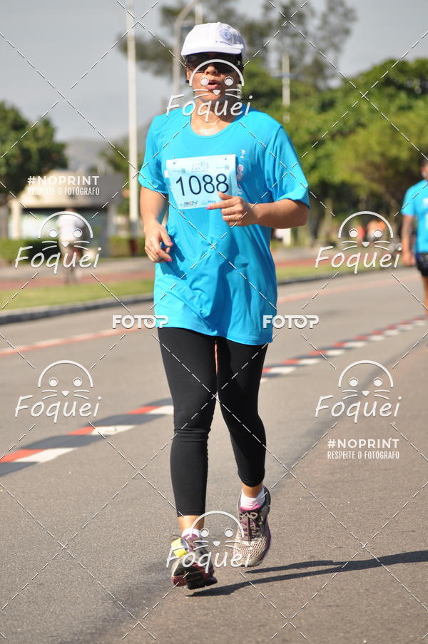 Buy your photos of the event21KES - Meia Maratona do Esprito Santo on Fotop