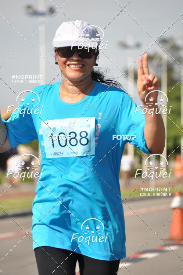 Buy your photos of the event21KES - Meia Maratona do Esprito Santo on Fotop
