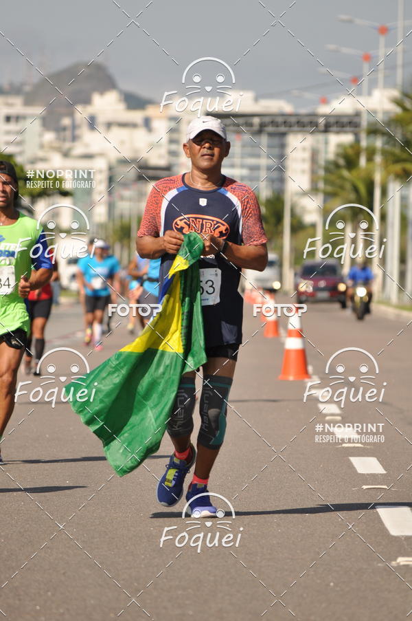 Buy your photos of the event21KES - Meia Maratona do Esprito Santo on Fotop