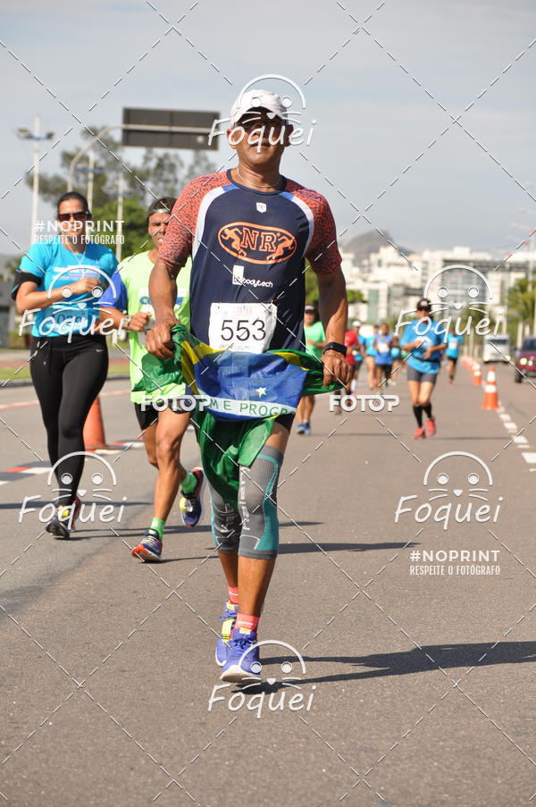 Buy your photos of the event21KES - Meia Maratona do Esprito Santo on Fotop