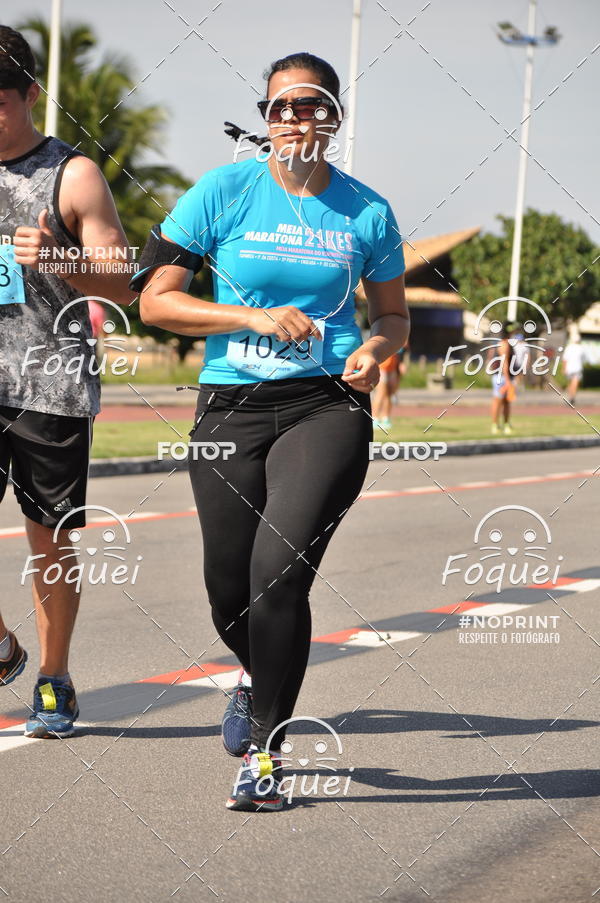 Buy your photos of the event21KES - Meia Maratona do Esprito Santo on Fotop