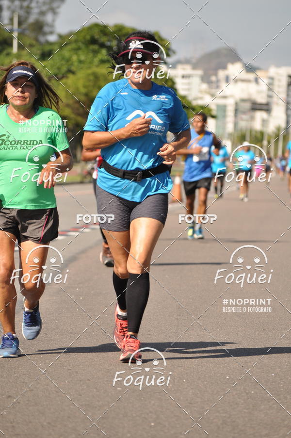 Buy your photos of the event21KES - Meia Maratona do Esprito Santo on Fotop