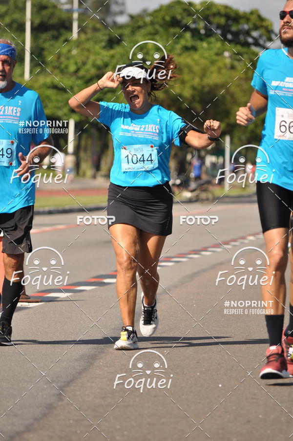 Buy your photos of the event21KES - Meia Maratona do Esprito Santo on Fotop