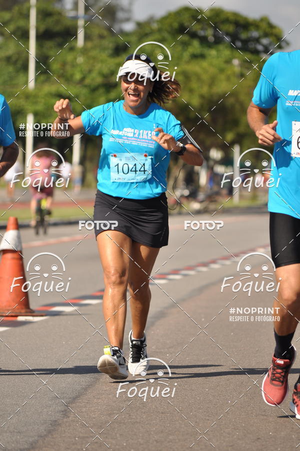 Buy your photos of the event21KES - Meia Maratona do Esprito Santo on Fotop