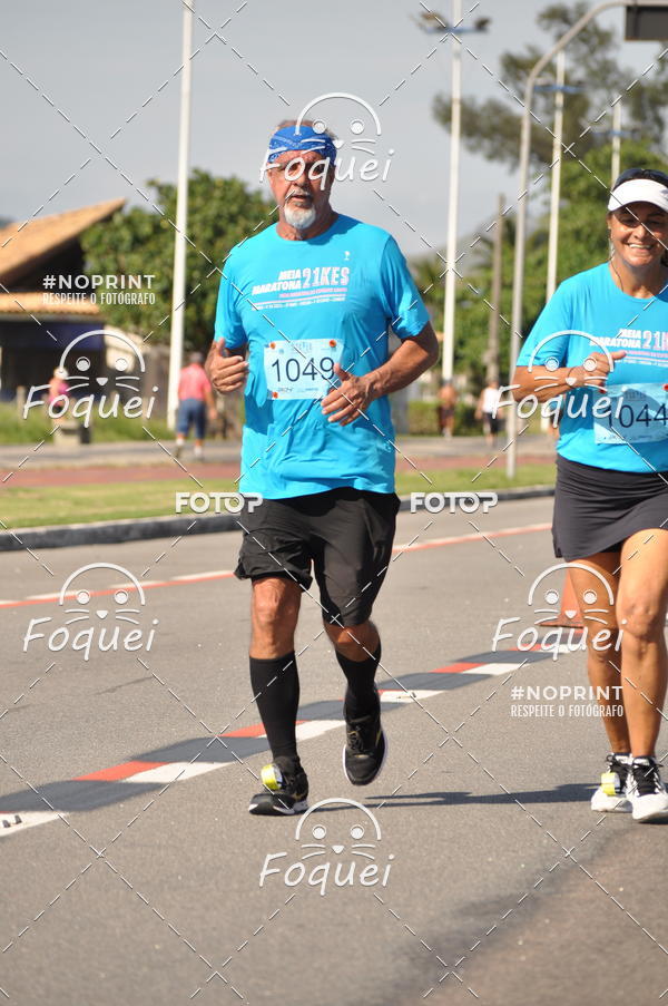 Buy your photos of the event21KES - Meia Maratona do Esprito Santo on Fotop