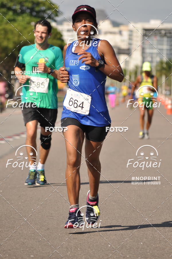 Buy your photos of the event21KES - Meia Maratona do Esprito Santo on Fotop