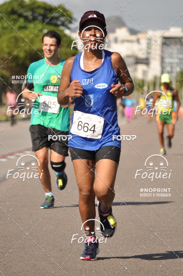 Buy your photos of the event21KES - Meia Maratona do Esprito Santo on Fotop