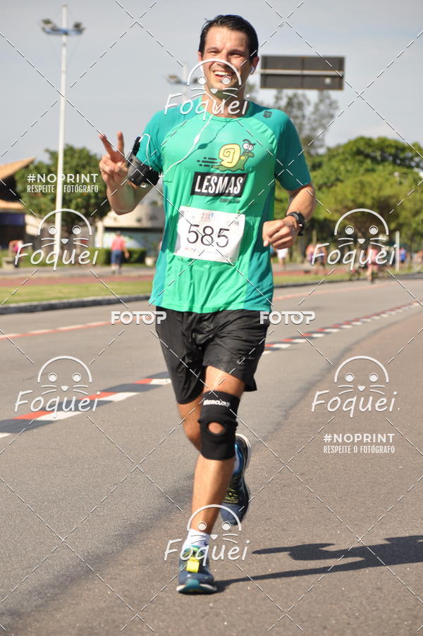 Buy your photos of the event21KES - Meia Maratona do Esprito Santo on Fotop