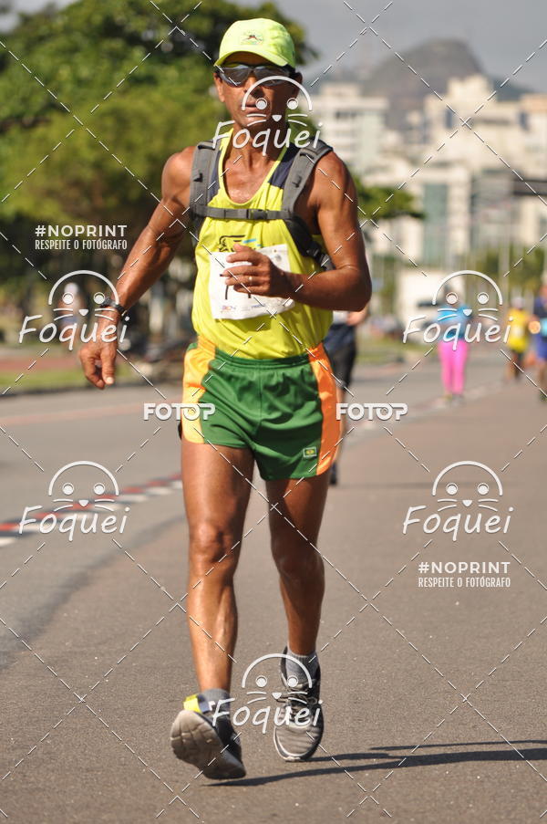 Buy your photos of the event21KES - Meia Maratona do Esprito Santo on Fotop